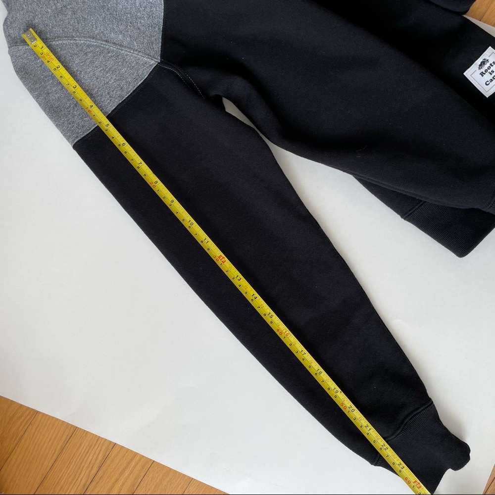 Roots Canada 1/4 Zip Stein Colourblock Sweater - Picture 12 of 12